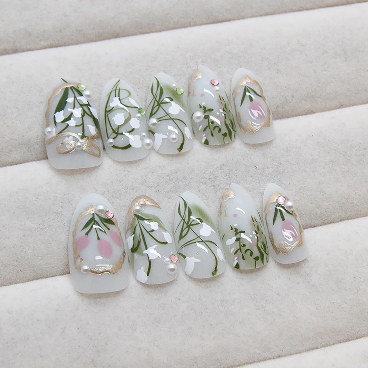KRTBKR 24Pcs Medium Almond Green Press On Nails set with DIY tools