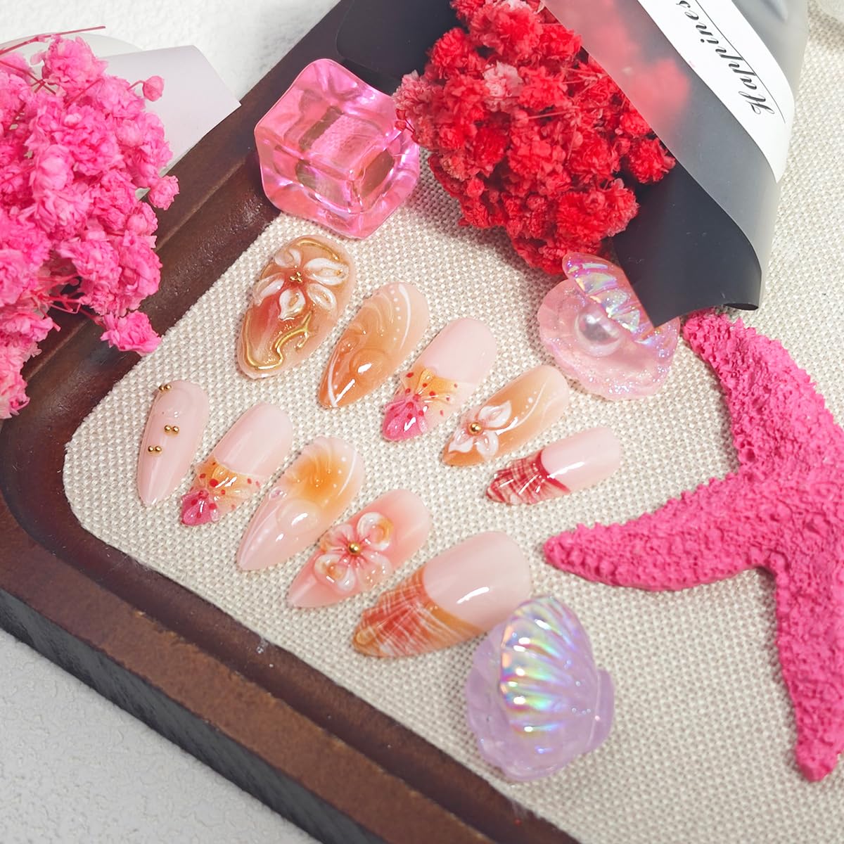 KRTBKR medium fake nails in various sizes