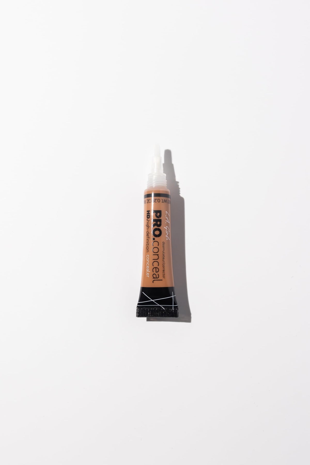 L.A. Girl HD Pro.Conceal Almond 16g packaging