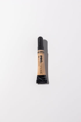 L.A. Girl HD Pro.Conceal Bisque 9g brush tip applicator