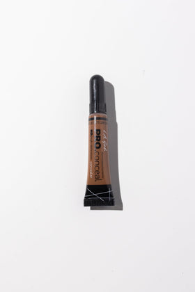 L.A. Girl HD Pro.Conceal Chestnut GC986 applicator tip