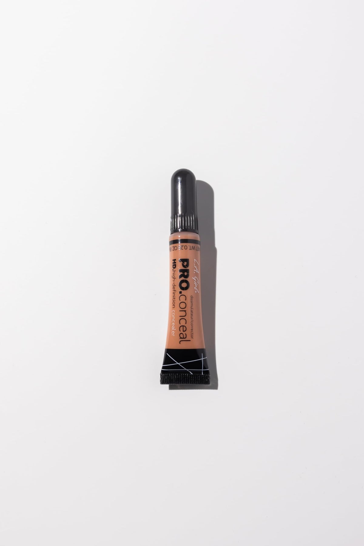 L.A. Girl HD Pro.Conceal Nude GC974 brush tip applicator