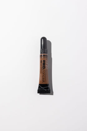 L.A. Girl Pro Conceal HD Concealer Beautiful Bronze brush tip applicator