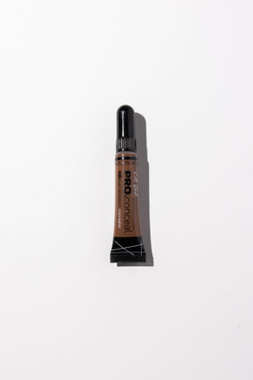 L.A. Girl Pro Conceal HD Concealer Dark Cocoa brush tip applicator