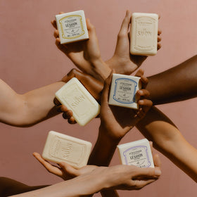 L'OCCITANE lavender soap bar with jasmine accents