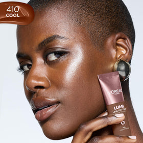 L'Oreal Paris Lumi Le Glow Skin Tint Cool 410 application on face