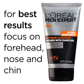 L'Oreal Paris Men Expert Hydra Energetic Charcoal Cleanser in use with foam