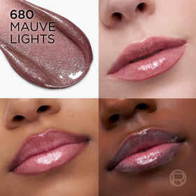 L'Oreal Paris Plump Ambition Lip Oil Shimmer with cushiony applicator