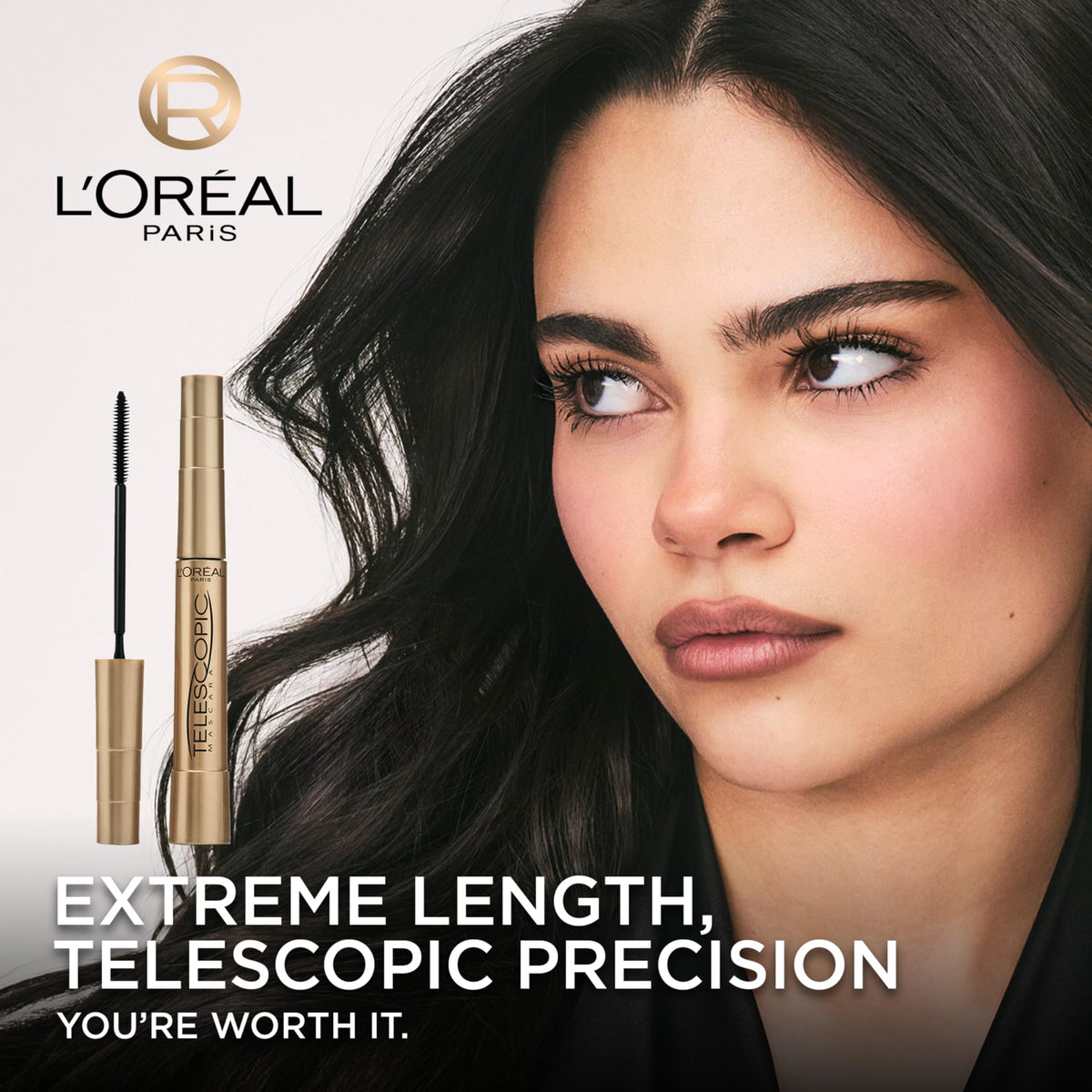 L'Oreal Paris Telescopic Mascara brush close-up