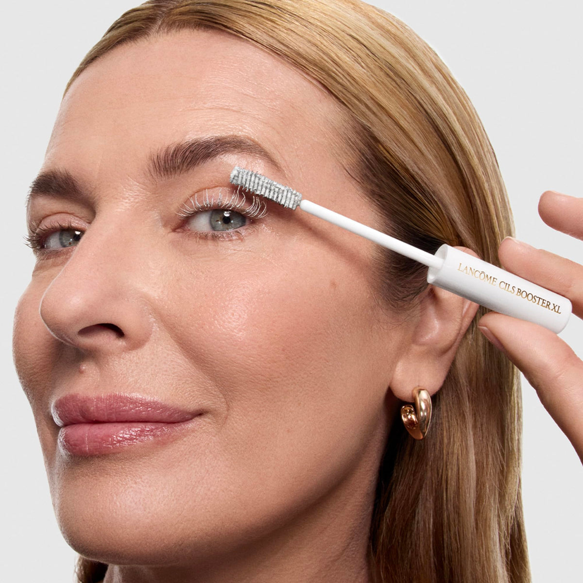 Lancôme Cils support XL Lash Primer product details on display