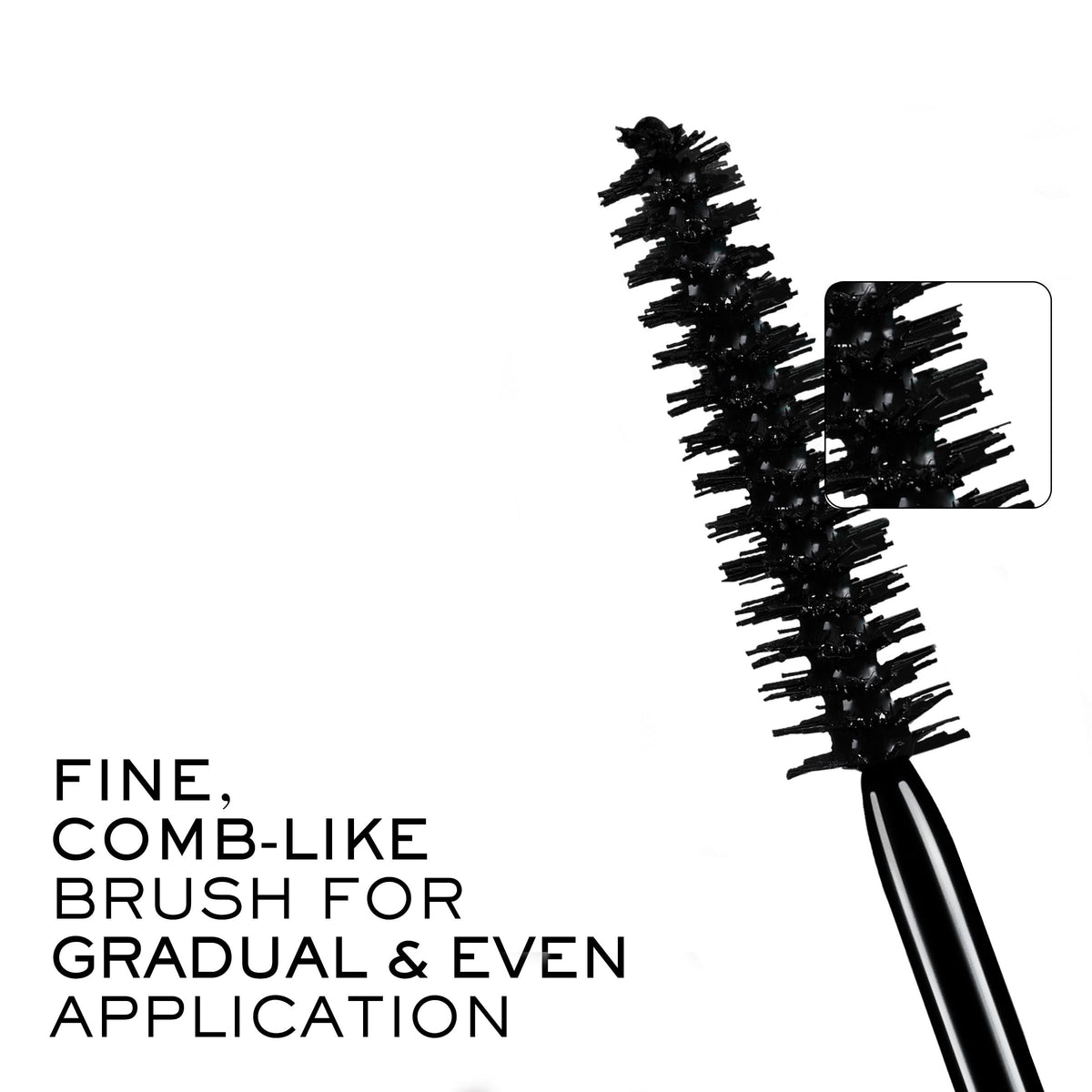 Lancôme Définicils Mascara applied on model's lashes