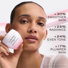 Lancôme Hydra Zen cream application on skin