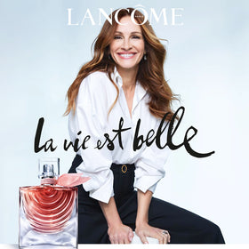 Lancôme La Vie Est Belle Iris Absolu Eau De Parfum lifestyle scene