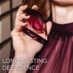 Lancôme La Vie Est Belle Very Cherry Eau de Parfum bottle side view