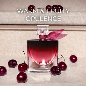 Lancôme La Vie Est Belle Very Cherry Eau de Parfum with cherry accents