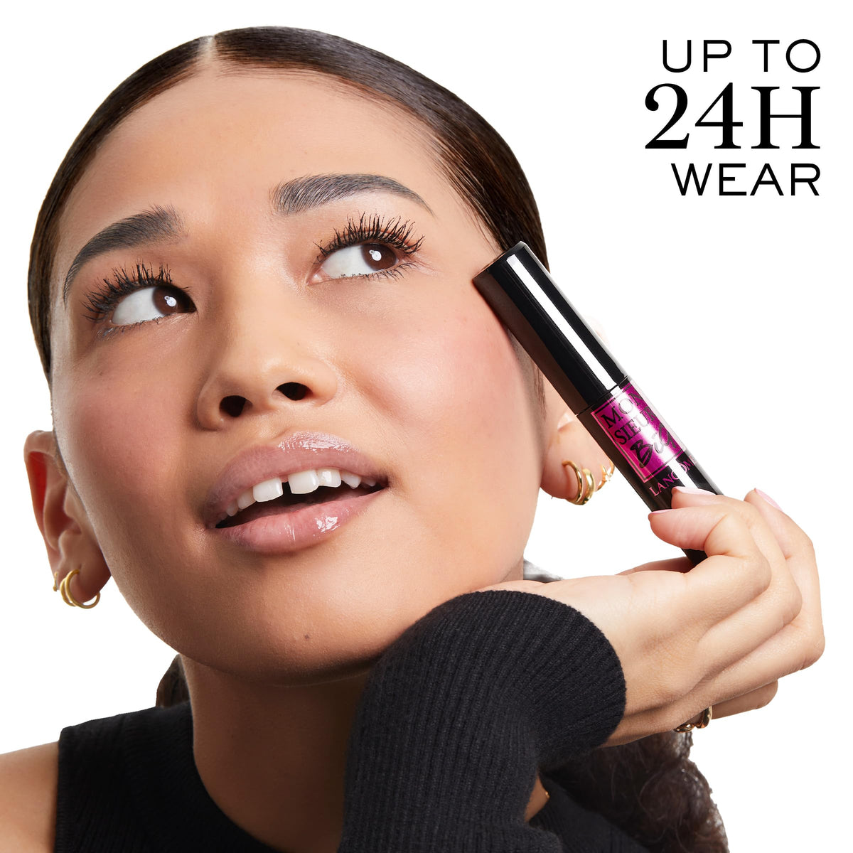 Lancôme Monsieur Big Mascara in lifestyle setting on makeup table