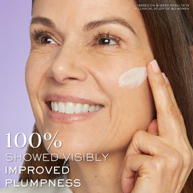 Lancôme Rénergie H.P.N. 300-Peptide Cream texture close-up