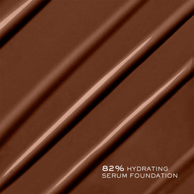 Lancôme Teint Idole Ultra Wear Foundation SPF 27 in lifestyle setting