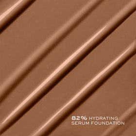 Lancôme Teint Idole Ultra Wear Foundation SPF 27 with makeup tools