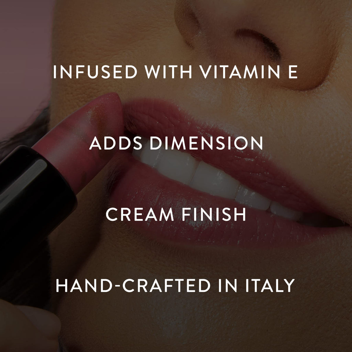 LAURA GELLER Italian Marble Sheer Hydrating Lipstick Al Fresco close-up of marbleised colour