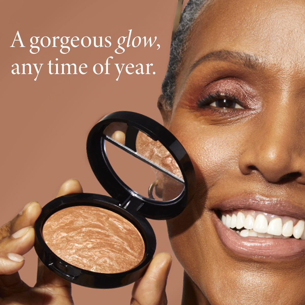 LAURA GELLER NEW YORK classic bronzer brush side view