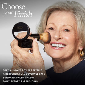 LAURA GELLER NEW YORK Face Powder Brush in use
