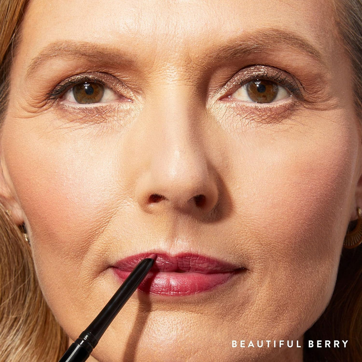 LAURA GELLER NEW YORK Modern Classic Waterproof Lip Liner Beautiful Berry packaging