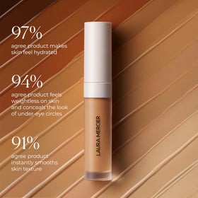 Laura Mercier Real Flawless Serum Concealer 2W1 Light with makeup brush