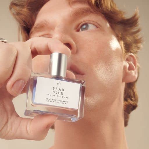 Le Monde Gourmand Beau Bleu Eau de Cologne 30ml in lifestyle setting