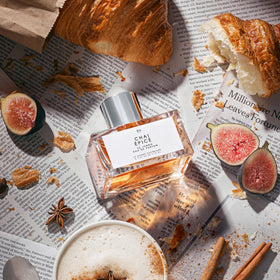 Le Monde Gourmand Chai Épicé Eau de Parfum on a vanity