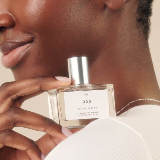 Le Monde Gourmand Eau de Parfum 000 30ml bottle with packaging