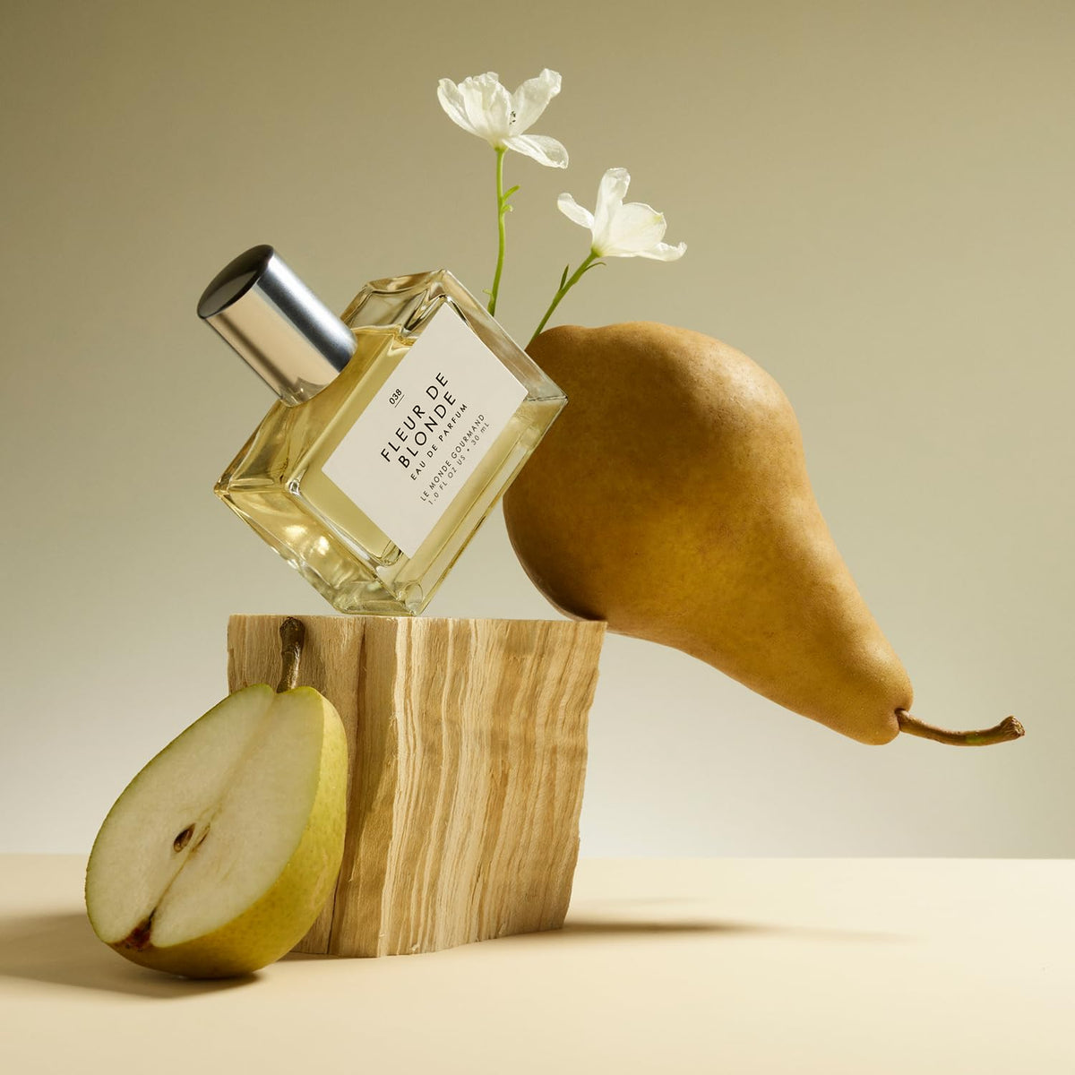 Le Monde Gourmand Fleur de Blonde Eau de Parfum packaging
