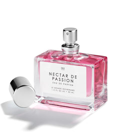 Le Monde Gourmand Nectar de Passion Eau de Parfum 30ml bottle with cap