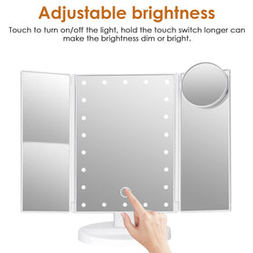 LeeWent Makeup Mirror side view with 3 panels