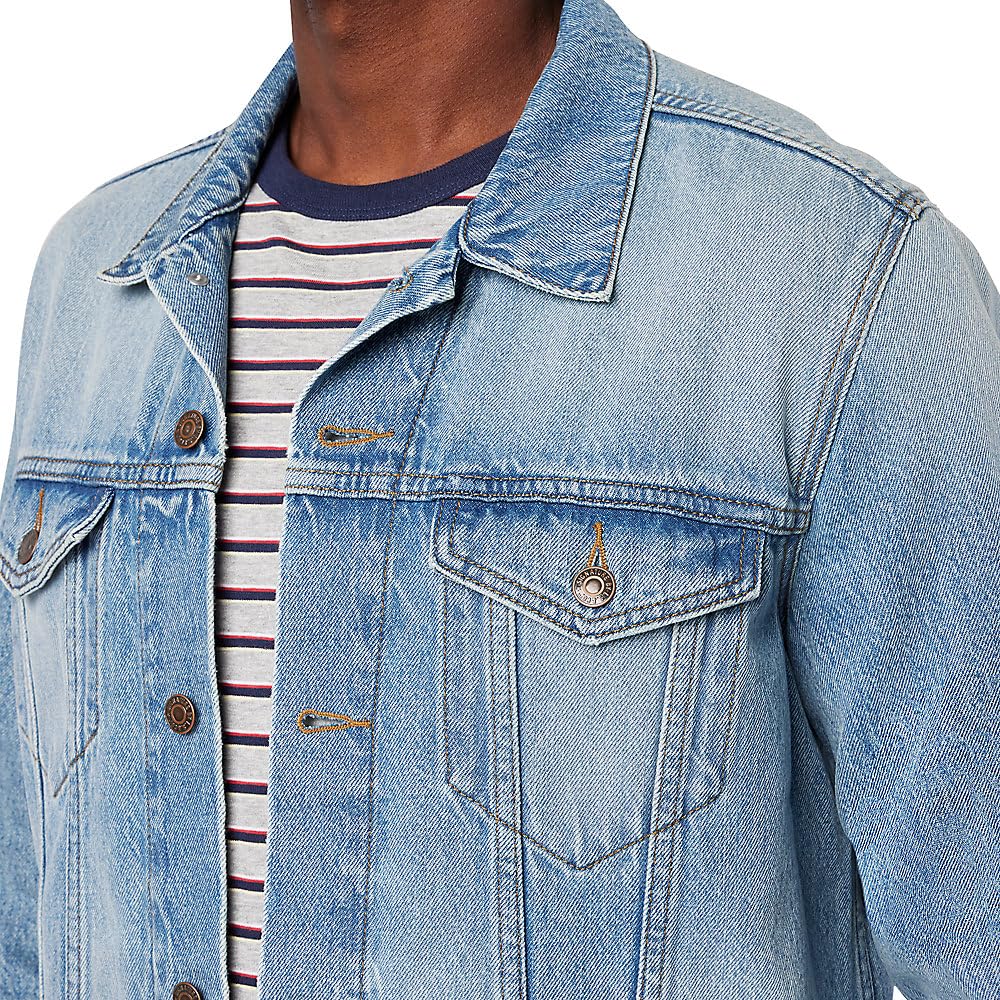 Levi Strauss Signature Gold Men's Trucker Jacket side view with pockets