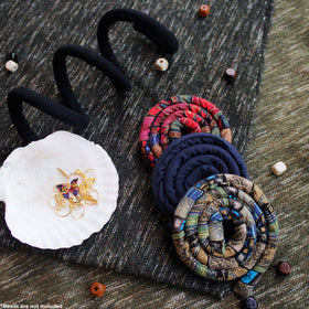 Lifestyle image of a person wearing Generic Spiral Lock Hair Tie