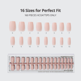 Lifestyle image of BTARTBOXNAILS press on nails in use