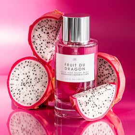 Lifestyle image of Le Monde Gourmand mist in a bathroom setting