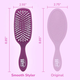 Lifestyle image of Wet Brush Smooth Styler in use