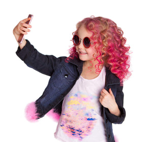 Light Pink hair chalk pen from Desire Deluxe