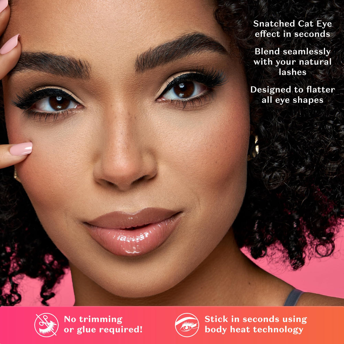 Lilly Lashes Self Adhesive Eyelashes DayDreamer close-up