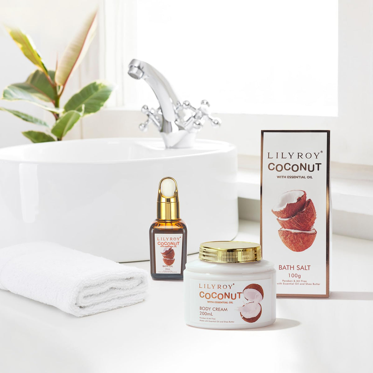 LILY ROY Coconut Spa Gift Basket with personalised gift note card