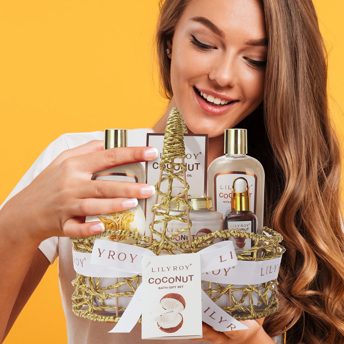 LILY ROY Coconut Spa Gift Basket with shower gel and bubble bath