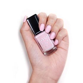 LONDONTOWN lakur Nail Polish Afternoon Tea on nails