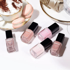 LONDONTOWN lakur Nail Polish Champagne in Bed packaging