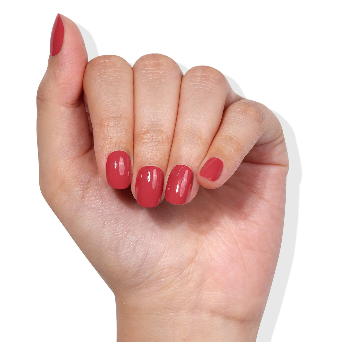 LONDONTOWN lakur Nail Polish Flushed Cheeks brush close-up