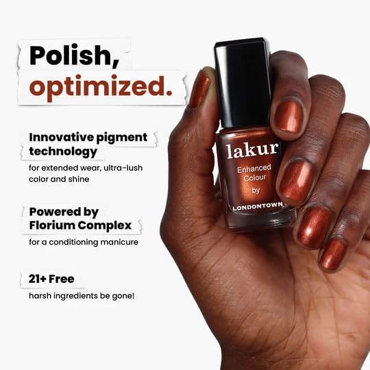 LONDONTOWN lakur Nail Polish Posh Forever applied on nails