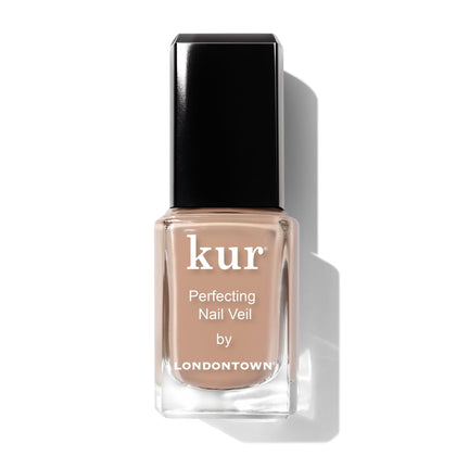 LONDONTOWN Perfecting Nail Veil Creamy Latté Tint bottle front view