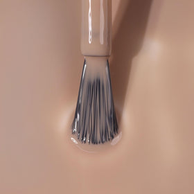 LONDONTOWN Perfecting Nail Veil Creamy Latté Tint packaging