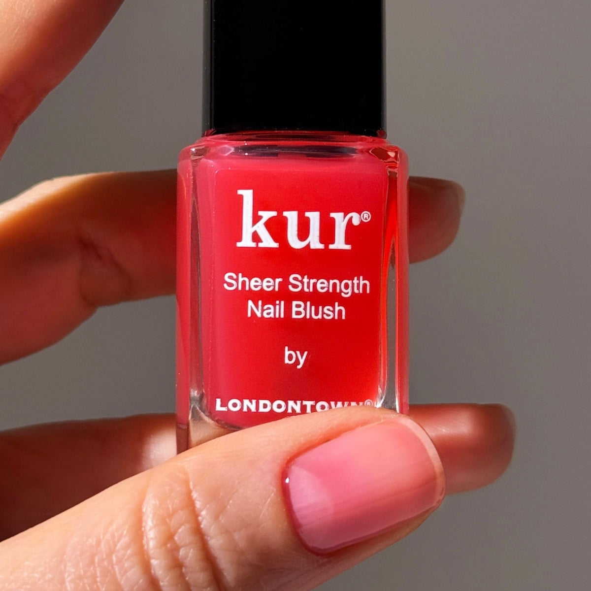 LONDONTOWN Sheer Strength Nail Blush Poppy packaging